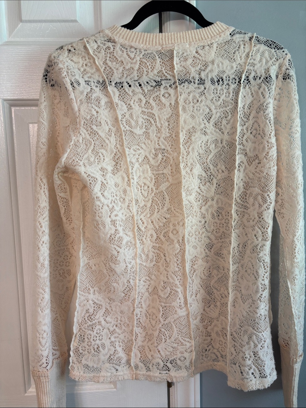 gimmicks by BKE Cream Lace Long-Sleeve Sweatshirt - Picture 7 of 12